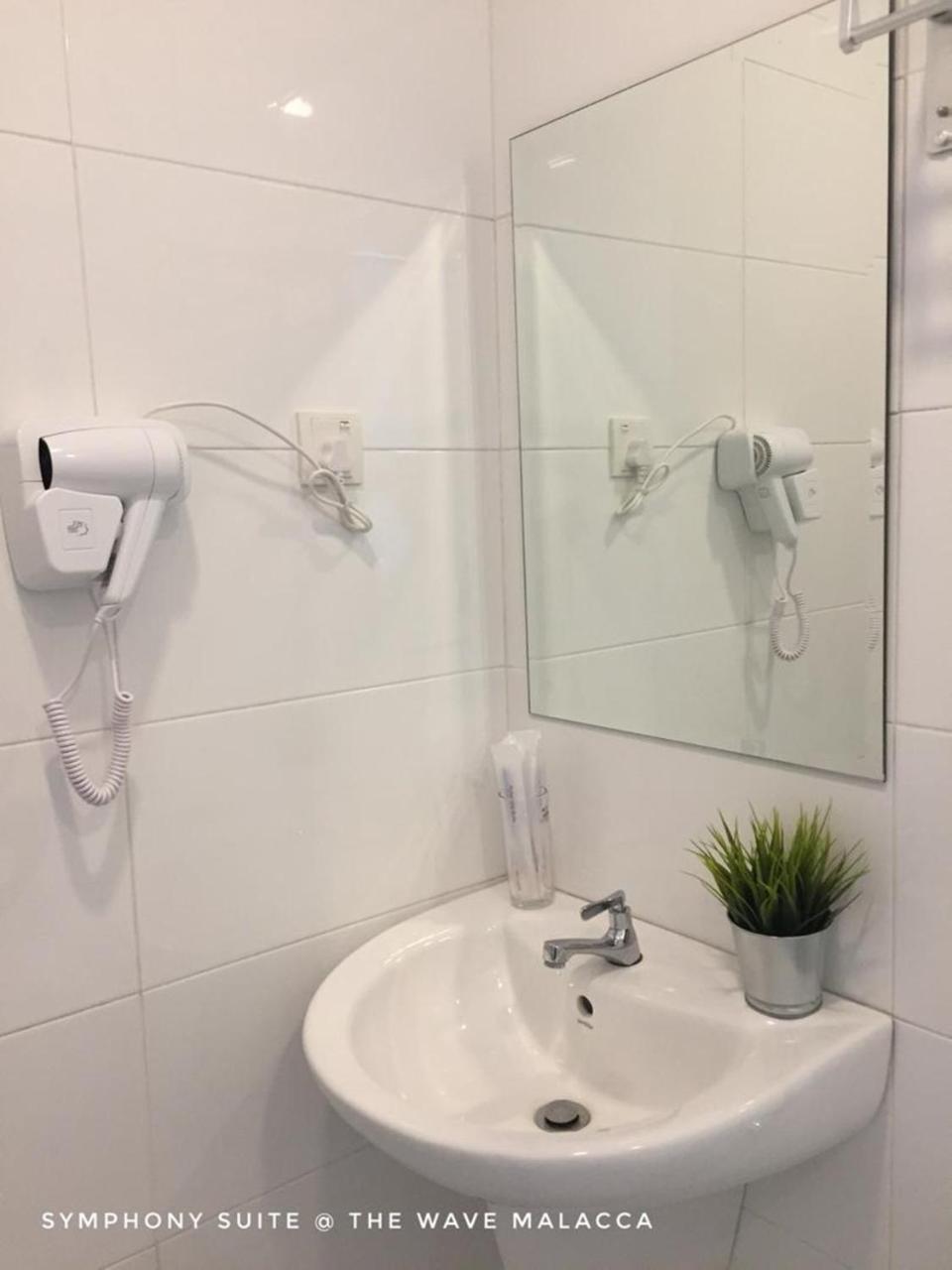 Symphony Suite @ The Wave ملقا المظهر الخارجي الصورة
