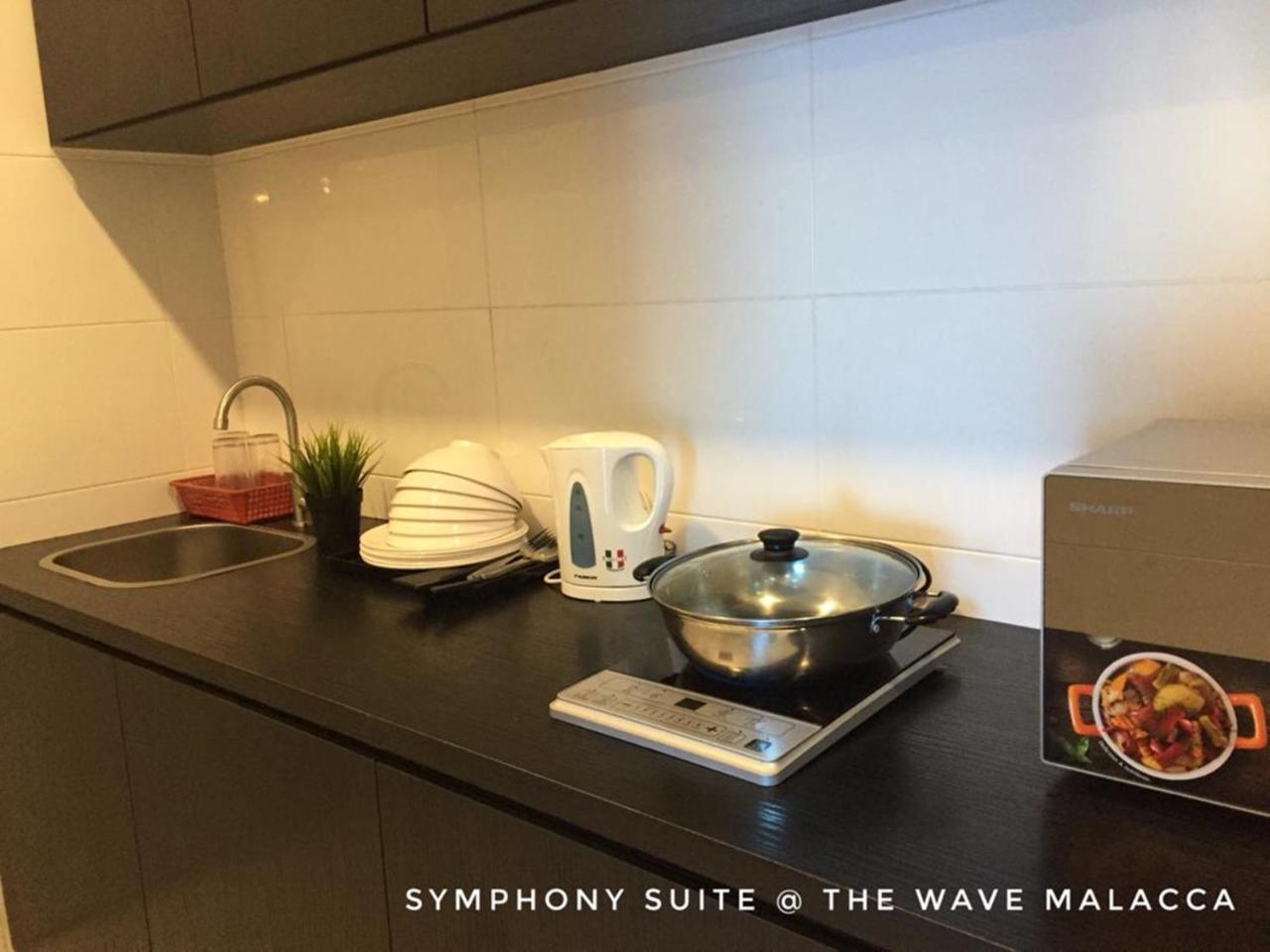 Symphony Suite @ The Wave ملقا المظهر الخارجي الصورة